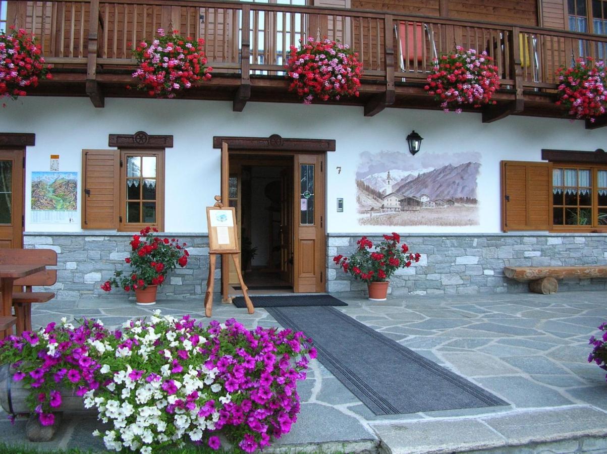 Residence Oberteil Gressoney-la-Trinité Esterno foto