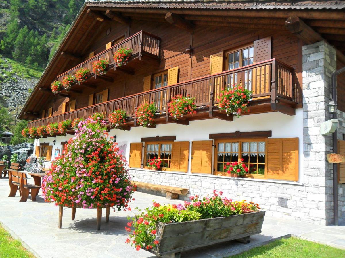 Residence Oberteil Gressoney-la-Trinité Esterno foto