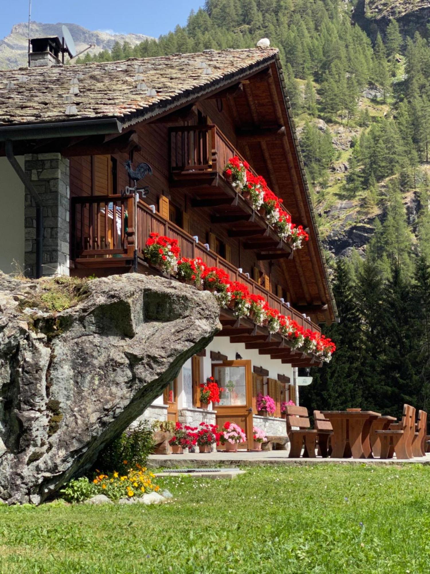 Residence Oberteil Gressoney-la-Trinité Esterno foto